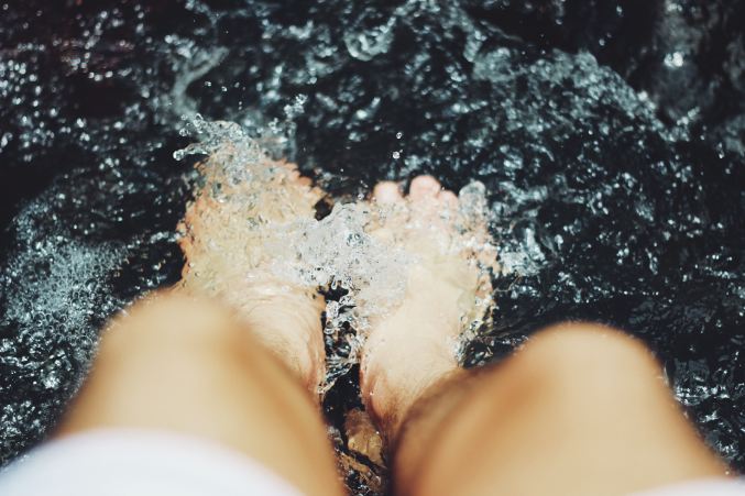 how to get rid of buildup under toenails