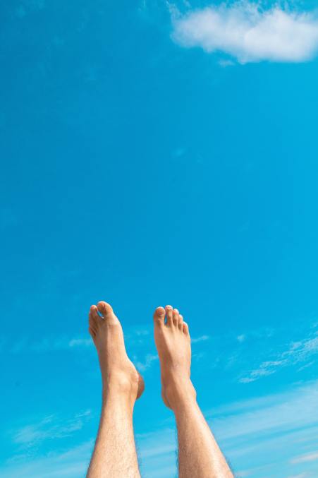 how to relieve foot pain at home