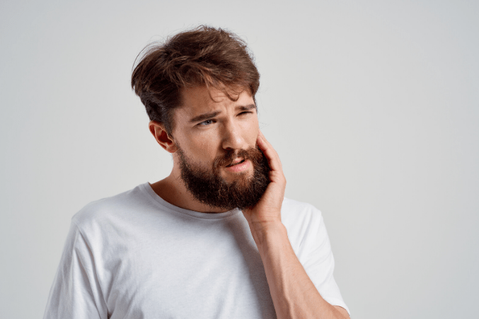 what causes canker sores in mouth