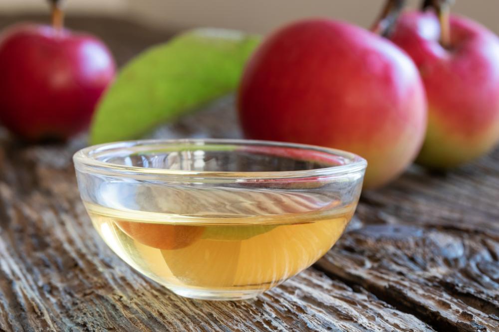 Bowl of apple cider vinegar