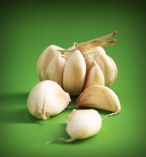 garlic for skin tag removal